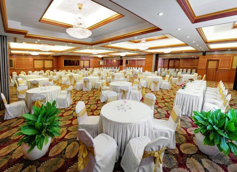 Clarks Exotica Convention Resort & Spa Devanahalli Eksteriør billede